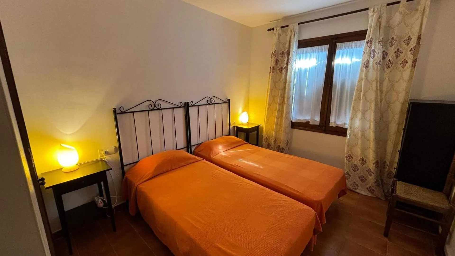 Casa Con Gran Jardin Privado Y Piscina Comunitaria En Torroella De Montgri - Es-323-44 Villa L'Estartit Tatil Evi