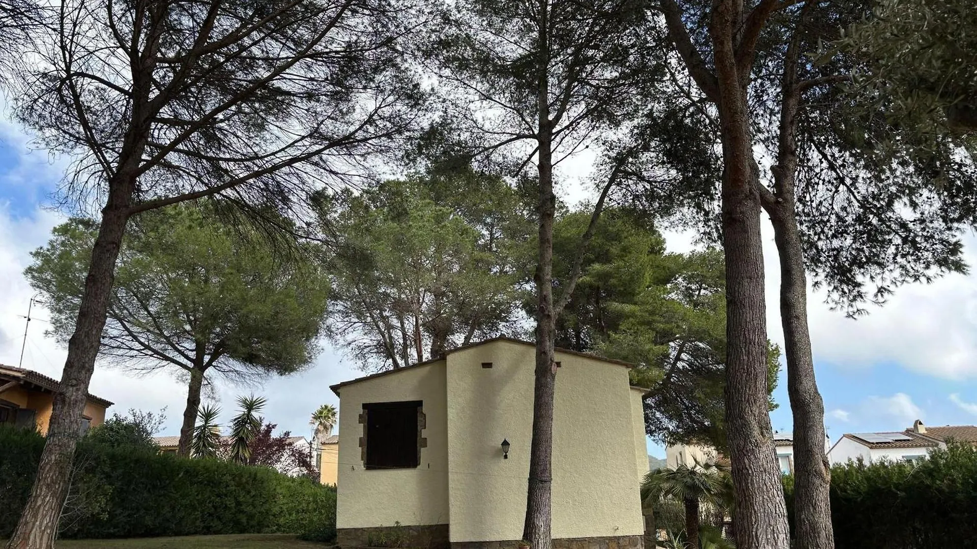 Tatil Evi Casa Con Gran Jardin Privado Y Piscina Comunitaria En Torroella De Montgri - Es-323-44 Villa L'Estartit